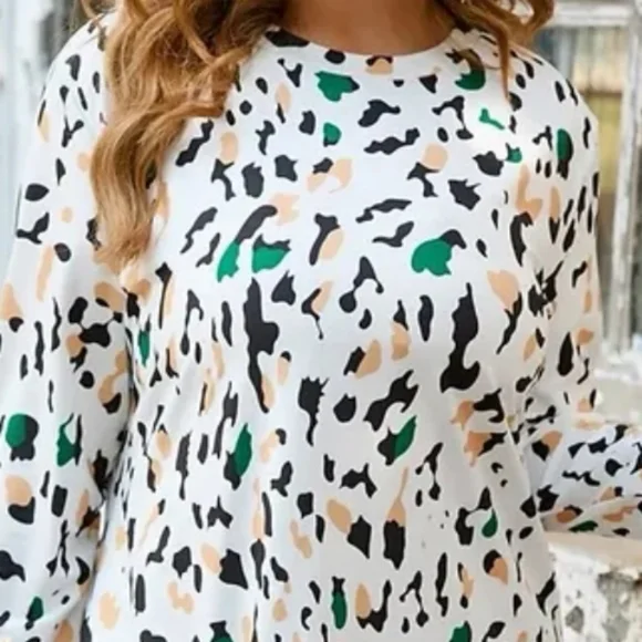 SHEIN's Emery Rose Women's Print Twist Hem Dress NWOT - Picture 2 of 12